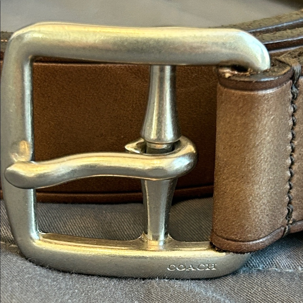 Coach Tan Leather Men's Belt - Picture 3 of 6
